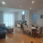 Dea Apartment *